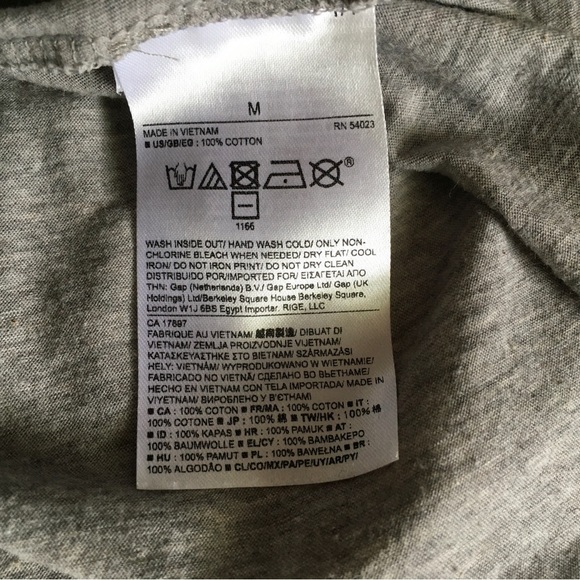 Banana Republic Heather Gray 'No Baggage' Slogan Graphic Tee Shirt Top Sz Medium - Picture 4 of 5